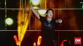 Bobby iKon Tunda Promo Album Solo Demi Comeback Boyband