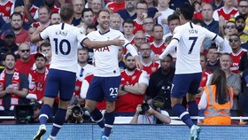 Wali Kota London Minta Pemain Liga Inggris Rela Potong Gaji