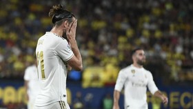 FOTO: Bale Cetak Dua Gol Madrid dan Diusir Wasit