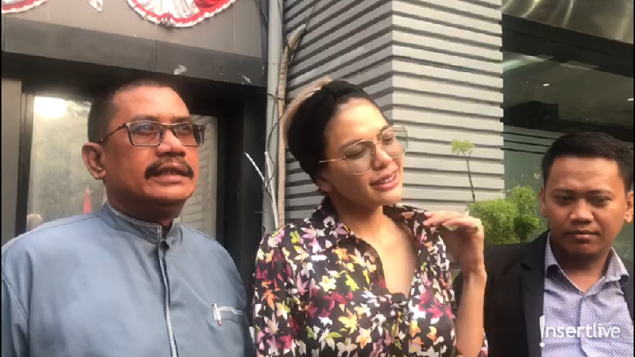 Tanggapan Nikita Mirzani disebut sebagai orang yang tidak punya sopan santun kepada orang tua oleh Elza Syarief.