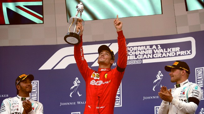 Pebalap Ferrari Charles Leclerc memastikan kemenangan di balapan Formula 1 (F1) Grand Prix (GP) Belgia, Minggu (1/9) waktu setempat.
