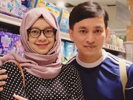 7 Potret Harmonis Yovie Widianto & Istri yang Tak Banyak Terekspose
