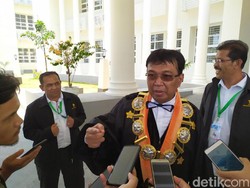 Rektor Unsyiah Wanti-wanti PT di Aceh Didominasi Mahasiswa Luar Daerah