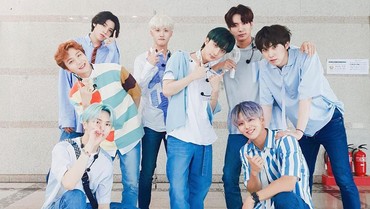 img-title Album Teranyar PENTAGON Puncaki iTunes Dunia