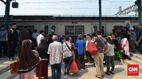 Ada Perbaikan Listrik di Manggarai, Perjalanan KRL Terganggu