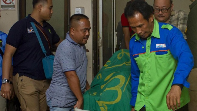 FOTO: Kecelakaan Maut di Tol Cipularang