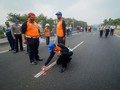 Mayoritas Penumpang Elf Tertidur saat Kecelakaan Tol Cipali