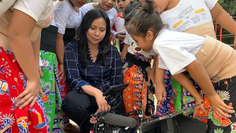 Ramai diperbincangkan, Berikut beberapa fakta sutradara film Bali: Beats of Paradise, Livi Zheng, yang menembus dunia Hollywood. Apa saja faktanya?