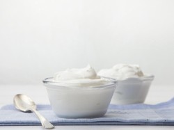 Konsumsi Yoghurt Terbukti Ampuh Turunkan Tekanan Darah Tinggi, Ini Sebabnya