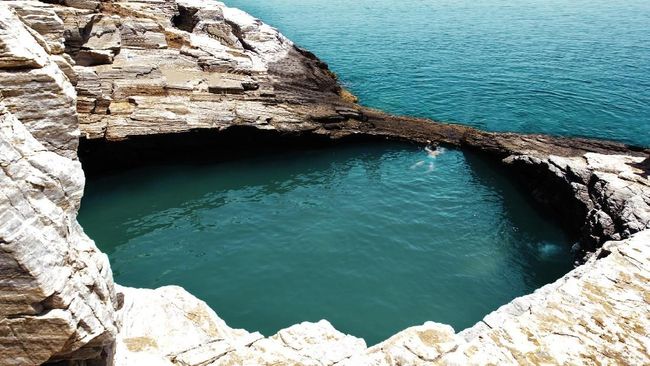 13 Kolam Ombak Paling Memukau di Dunia