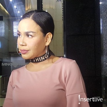 Permak Wajah Melaney Ricardo, Hidung Tanam Benam dan Rahang Dibotoks