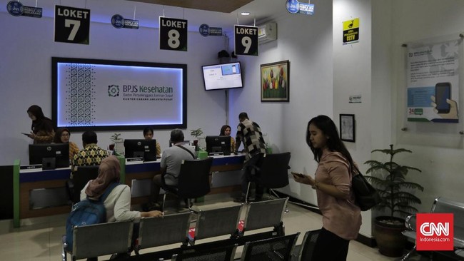 Komunitas Pasien Cuci Darah Indonesia (KPCDI) menyatakan akan menggugat aturan kenaikan iuran BPJS Kesehatan yang baru diterbitkan Jokowi pekan lalu ke MA.