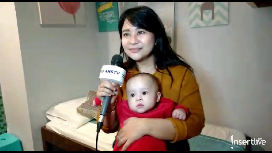 Chikita Meidy sedang menikmati menjadi ibu. 