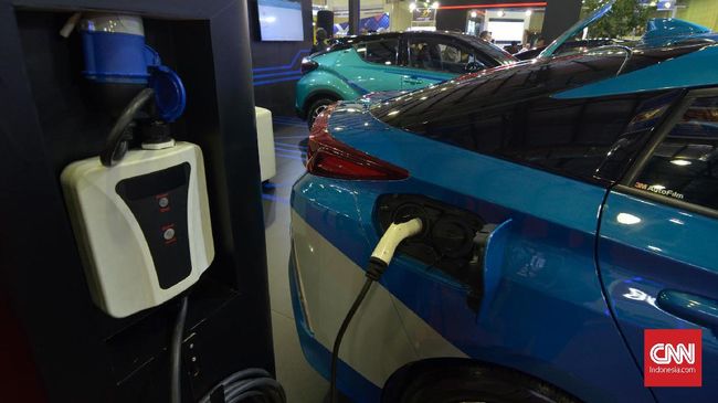 Daftar Lokasi Stasiun Cas Mobil Listrik di Jakarta PLN meresmikan SPKLU di berbagai titik di Jakarta, pengecasan mobil listrik di tempat ini disebut bisa cuma butuh waktu 30 menit.