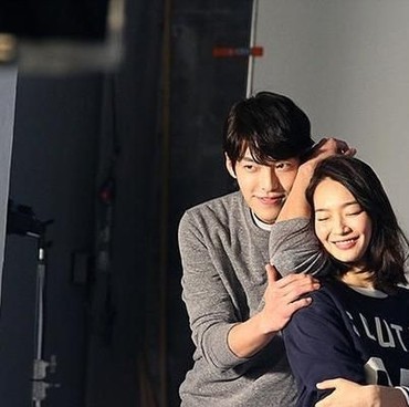 Jadi Idaman Cha Eun Woo, Shin Min Ah Segera Menikah dengan Kim Woo Bin