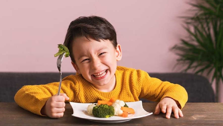  Cara  Membuat  Anak  Mau Makan  Sayur dan Buah buahan