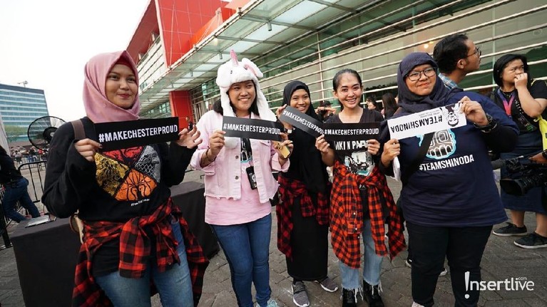 Suasana Jelang Konser Mike Shinoda Konser Mike Shinoda digelar di JIEXPO Kemayoran, Rabu (4/9) pukul 19.00.