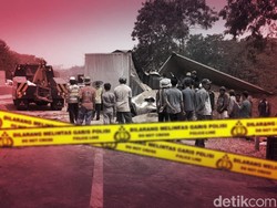 Bus Sugeng Rahayu Tabrak Truk di Kulon Progo, 2 Orang Tewas