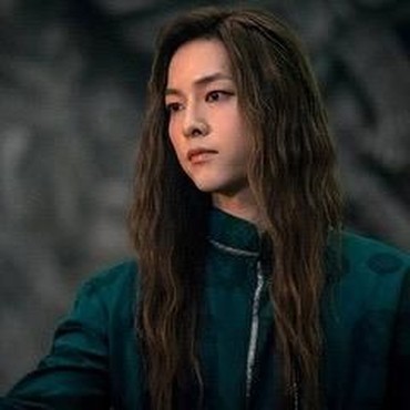 Bukan Disebut Tampan, Song Joong Ki Malah Dipuji Cantik