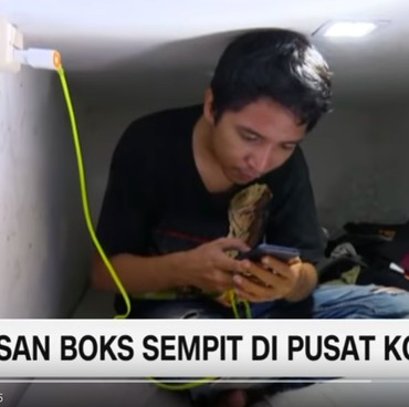 Begini Kehidupan Penghuni Kamar Kos Kotak Sempit yang Lagi Viral