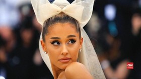 VIDEO: Merasa Dimanfaatkan, Ariana Grande Tuntut 'Forever 21'