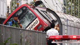 FOTO: Tabrakan Maut Kereta dan Truk di Jepang