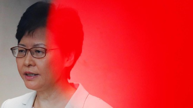 Pemimpin Hong Kong mengklaim 20 ribu orang mendaftar untuk mengikuti dialog di mana mereka bisa menumpahkan amarah setelah demonstrasi tiga bulan belakangan.
