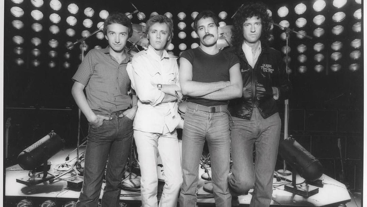 Mengenang hari ulang tahun Freddie Mercury&comma; berikut sembilan lagu terbaik yang dipopuler oleh Queen versi Insertlive&period; Apa nih lagu kesukaan Insertizen&quest;