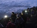 Pendakian Musim Panas Gunung Fuji Masih Ditutup