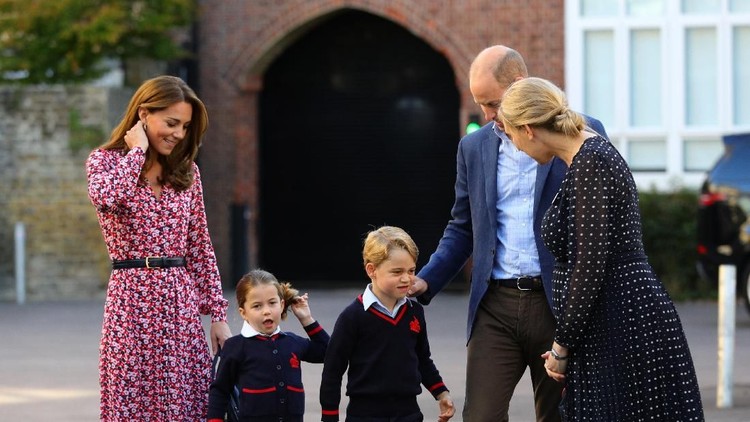 Sudah punya tiga anak, tubuh Kate Middleton tetap ramping dan berperut rata. Apa sih rahasianya?