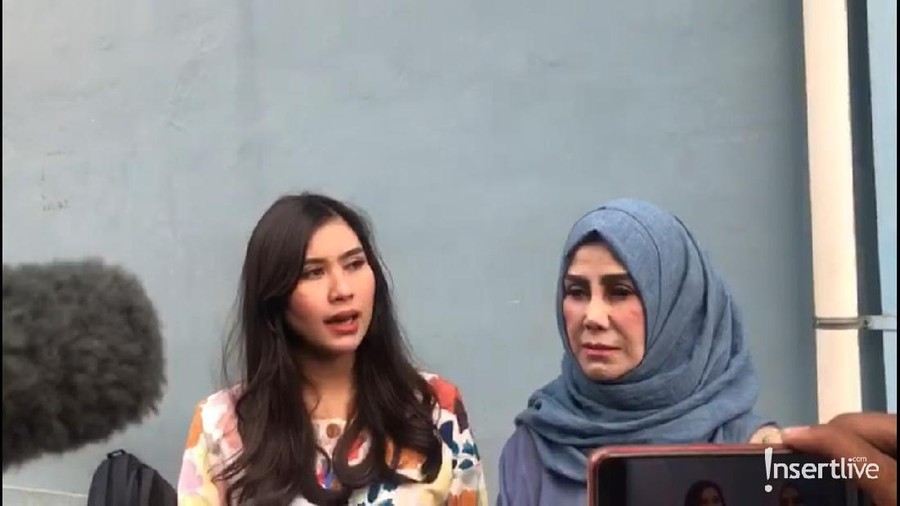 Amy Qanita sebut Syahnaz adalah anak yang manja.