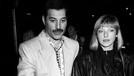 Musisi ternama Freddie Mercury selalu lekat dengan sosok perempuan cantik Marry Austin&period; Marry dikenal sebagai sosok yang berhasil merebut hati sang legenda&period;