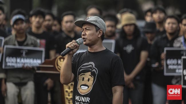 Kata Cholil Mahmud, sistem jual putus membuat musisi rawan dirugikan karena label punya kuasa untuk mengeksploitasi karya.