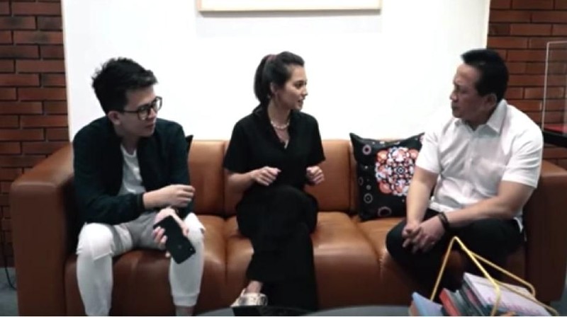 Bidang industri kreatif kini kian berkembang di Indonesia, terutama di bidang e-sports
