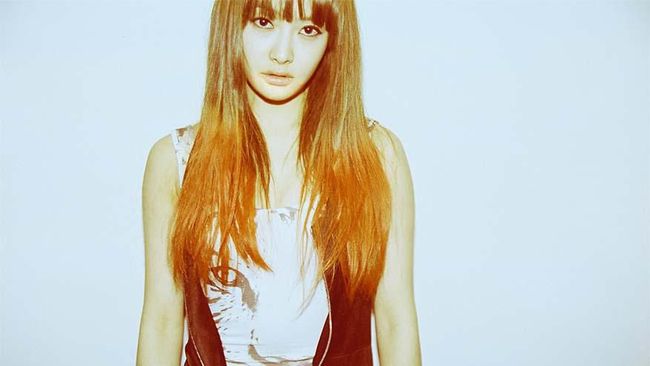 Leader girlgroup f(x), Victoria menyatakan dirinya tak akan memperpanjang kontrak kerja bersama SM Entertainment pada Kamis (5/9).
