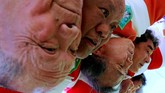 Nyalang: Merapal Doa, Meredam Bara Siluet pesawat menjelang matahari terbit di Frankfurt hingga doa seorang remaja untuk memadamkan api Amazon jadi foto unik pilihan CNNIndonesia.com pekan ini.