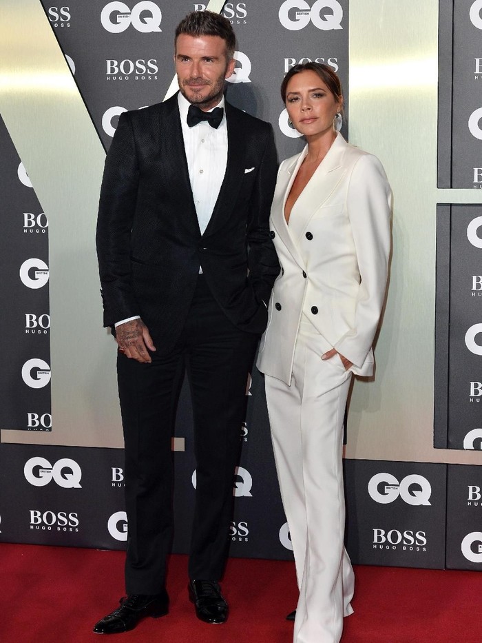 LONDON, ENGLAND - SEPTEMBER 03: David Beckham, Victoria Beckham and their son Brooklyn Beckham attend the GQ Men Of The Year Awards 2019 at Tate Modern on September 03, 2019 in London, England. (Photo by Jeff Spicer/Getty Images)