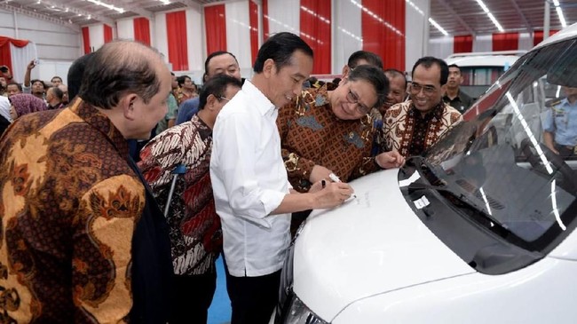 Esemka diharapkan bisa bergabung menjadi anggota Gaikindo untuk membangun industri otomotif nasional.
