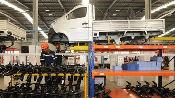 Pengusaha Ketar-ketir Pabrik Terancam Lumpuh Bulan Depan Gegara Perang