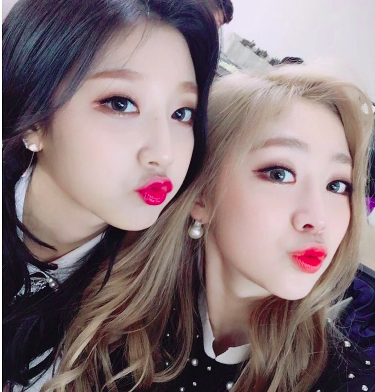 Siapa saja 8 pasang idol yang terlihat seperti saudara kembar&quest; Intip foto-fotonya berikut ini&period;