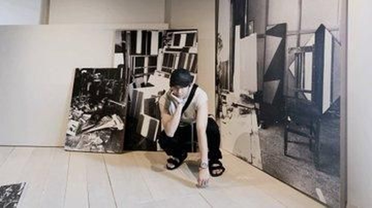 Beberapa potret RM BTS yang sedang menikmati liburannya di Korea dan terbang ke Eropa dan Italia versi Insertlive&period;