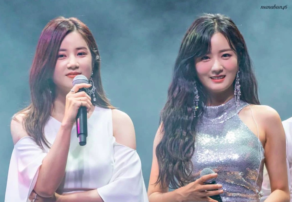 Siapa saja 8 pasang idol yang terlihat seperti saudara kembar&quest; Intip foto-fotonya berikut ini&period;