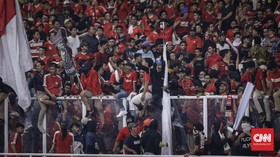 Parodi Indonesia Raya dan Bentrok Suporter Indonesia-Malaysia