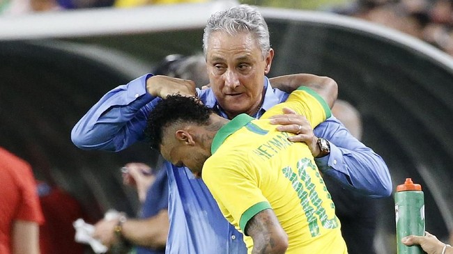 FOTO: Neymar Selamatkan Brasil dari Kekalahan