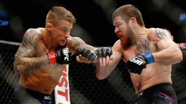 Sejumlah fakta menarik muncul jelang duel Dustin Poirier vs Conor McGregor di UFC 257, Minggu (24/1).