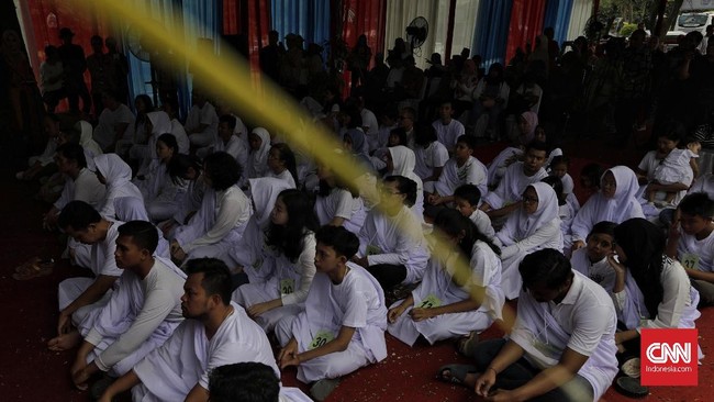FOTO: Lelaku Ruwatan Bersihkan Sukerta