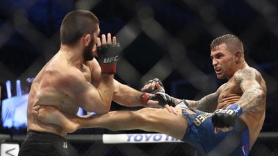 Khabib Isyaratkan Poirier Pensiun dari UFC usai Dikalahkan Oliveira
