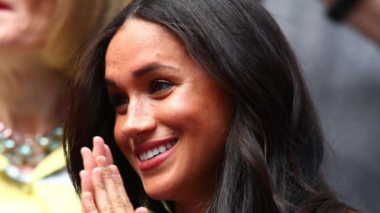 NEW YORK, NEW YORK - SEPTEMBER 07: Meghan (R), Duchess of Sussex attends the Women's Singles final match between Serena Williams of the United States and Bianca Andreescu of Canada on day thirteen of the 2019 US Open at the USTA Billie Jean King National Tennis Centeron September 07, 2019 in Queens borough of New York City.   (Photo by Clive Brunskill/Getty Images)