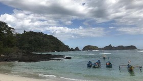 Pantai Wedi Ireng, 'Raja Ampat Mini' di Banyuwangi