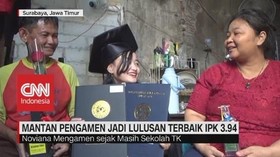 VIDEO: Mantan Pengamen Jadi Lulusan Terbaik IPK 3.94